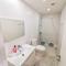 Vasilo Court Seaview City Apartment