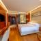 Holiday Inn Nanjing Xuanwu Lake by IHG