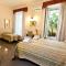 B&B MediNaples