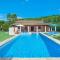 Owl Booking Villa Romeu - 10 Min Walk to the Old Town