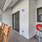 1 Mi to Shops and Dining Idyllic Lakeside Getaway! - أوساغ بيتش