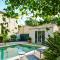 Maison de charme à Mollégès avec piscine privée