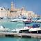 One bedroom apartement with sea view and terrace at Trani 1 km away from the beach