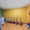 Black F House - Serviced Apartments