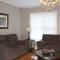 White House Lodge-1880's Home-2Bd- Upper Parkview - Brookfield