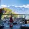 Tekau - Modern holiday apartment with lakeview