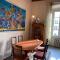 Renovated apartment with 3 bedrooms in an historic palazzo between port and old town