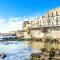 3 bedrooms apartement at Siracusa 80 m away from the beach with furnished balcony and wifi