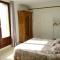 Appartement élégant à Vias avec balcon et jardin