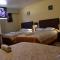 Hotel Sueños Dorados