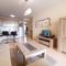 Well refined apartment - stunning pool