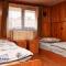 Guest House Mandrivnyi Rooms&Apartments