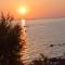 One bedroom house at Crotone 10 m away from the beach with sea view shared pool and furnished terrace