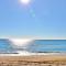 Cozy apartment in Dénia, 40 m² with shared pool - Denia