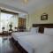 Classic Street Hotel