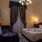 Caroline Suite