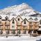 The Rundlestone Lodge - Banff