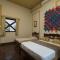 Reviver Hostel