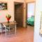 2 bedrooms house at Torre San Giovanni 700 m away from the beach with enclosed garden and wifi