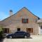 Appartement spacieux avec vue sur les montagnes a Espalion