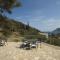 Lefkas Petra