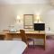 Super 8 by Wyndham Chester East
