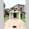 Hanna Homestay Kangar