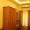 SAPPHIRE INN