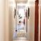 2BR Airy & Tidy Apt with Free Covered Parking - Central Modern