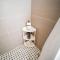 3-Bedroom Gem Apt with In-Unit Laundry - Lawndale 1