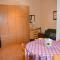 One bedroom appartement with balcony at Giardini Naxos 1 km away from the beach