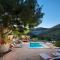 4 bedrooms villa with sea view private pool and furnished terrace at Prgomet Trogir 6 km away from the beach - Plano