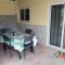 Appartement charmant à Saint-Joseph avec jardin et terrasse, 60 m²