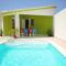 Villa dune chambre avec piscine privee terrasse amenagee et wifi a Saint francois a 2 km de la plage