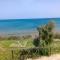 One bedroom house at Crotone 10 m away from the beach with sea view private pool and furnished terrace