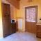 One bedroom appartement with enclosed garden and wifi at Aymavilles 7 km away from the slopes