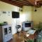 4 bedrooms house with shared pool furnished garden and wifi at Ramazzano Le Pulci