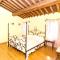 Charming House in Ramazzano with Pool