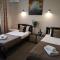 Orange Hotel