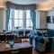Delmont Hotel & View Restaurant