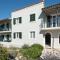 Balaris Apartments