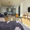 Phaedrus Living: Seaview Luxury flat Paphinia 204