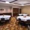 Holiday Inn Express & Suites Pittsburg, an IHG Hotel - Pittsburg