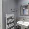 Stockton Town Centre Spacious Apartment free parking and wifi