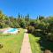 La Barraca Resort