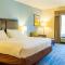 Holiday Inn Express Plainville - Plainville