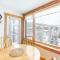 Summit House 406