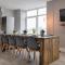 Spacious 3BR Apartment in Llanelli