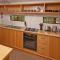 La Galiniere Guest Cottages