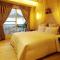 Golden Bay Holiday Inn